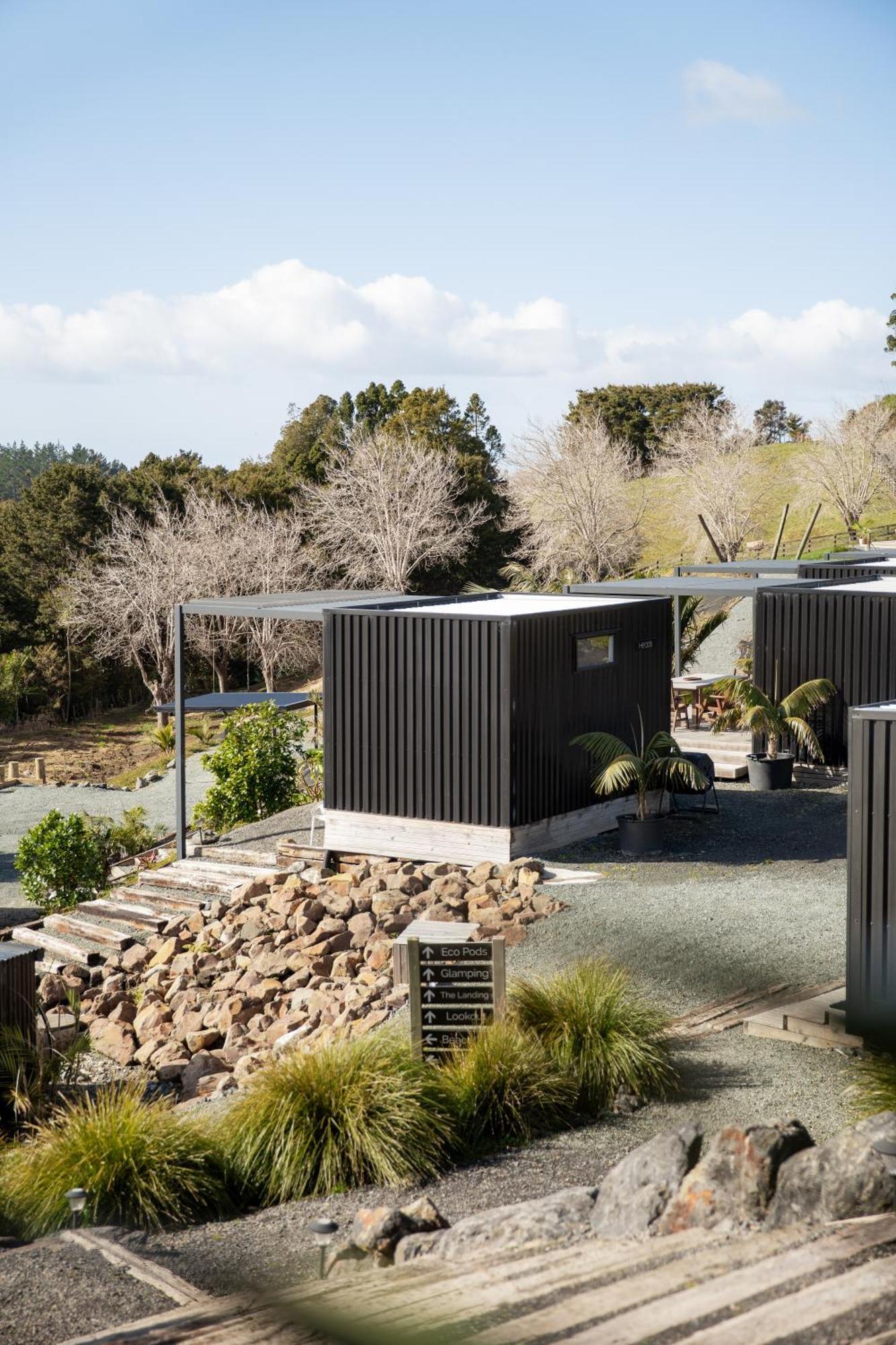 Hotel Aotearoa Surf Eco Pods Te Arai Esterno foto