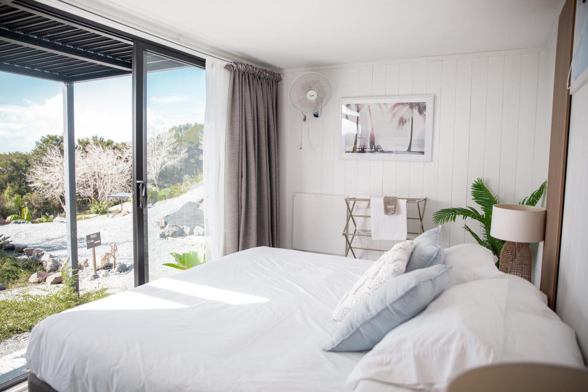 Hotel Aotearoa Surf Eco Pods Te Arai Esterno foto