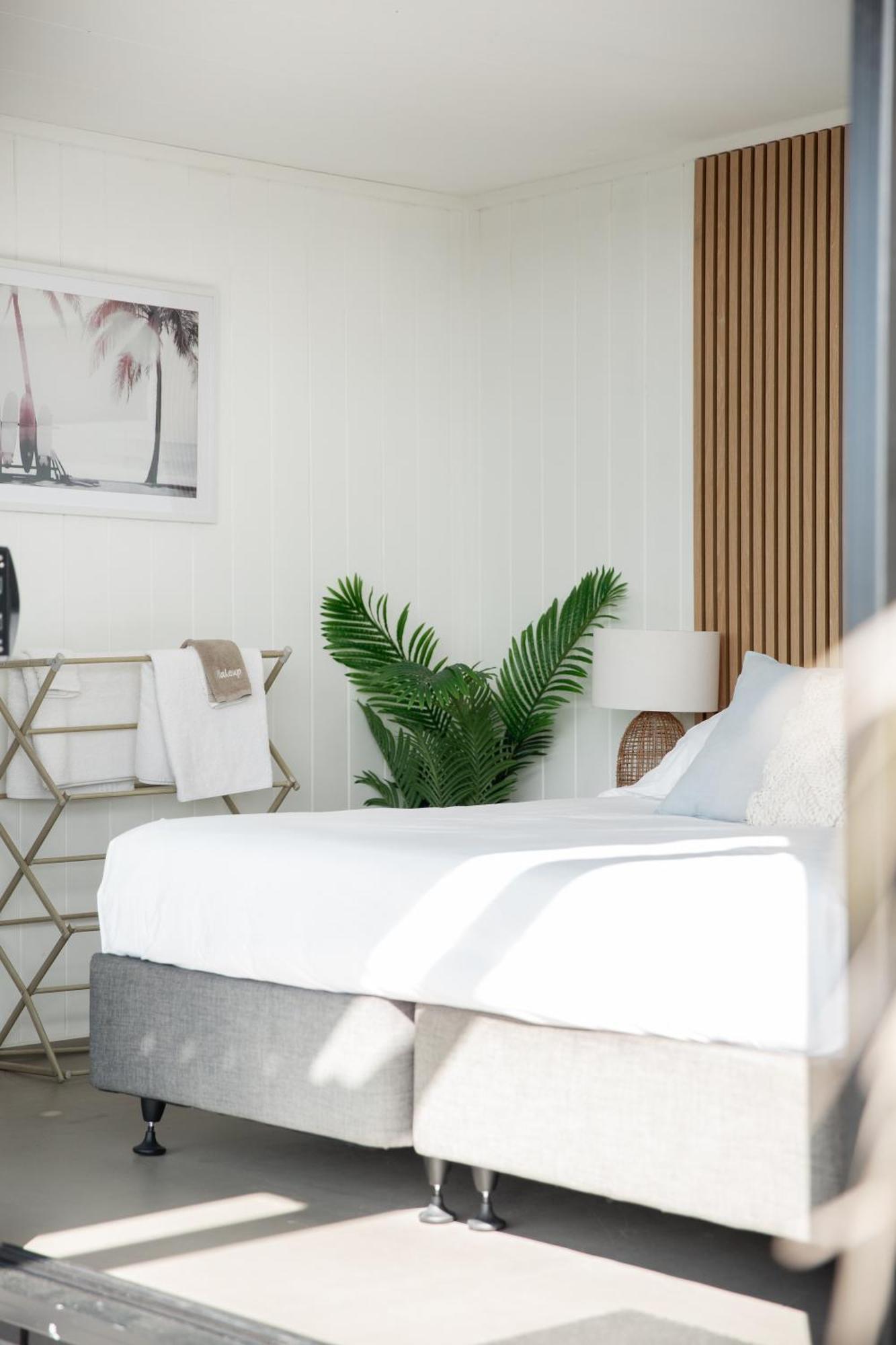 Hotel Aotearoa Surf Eco Pods Te Arai Esterno foto
