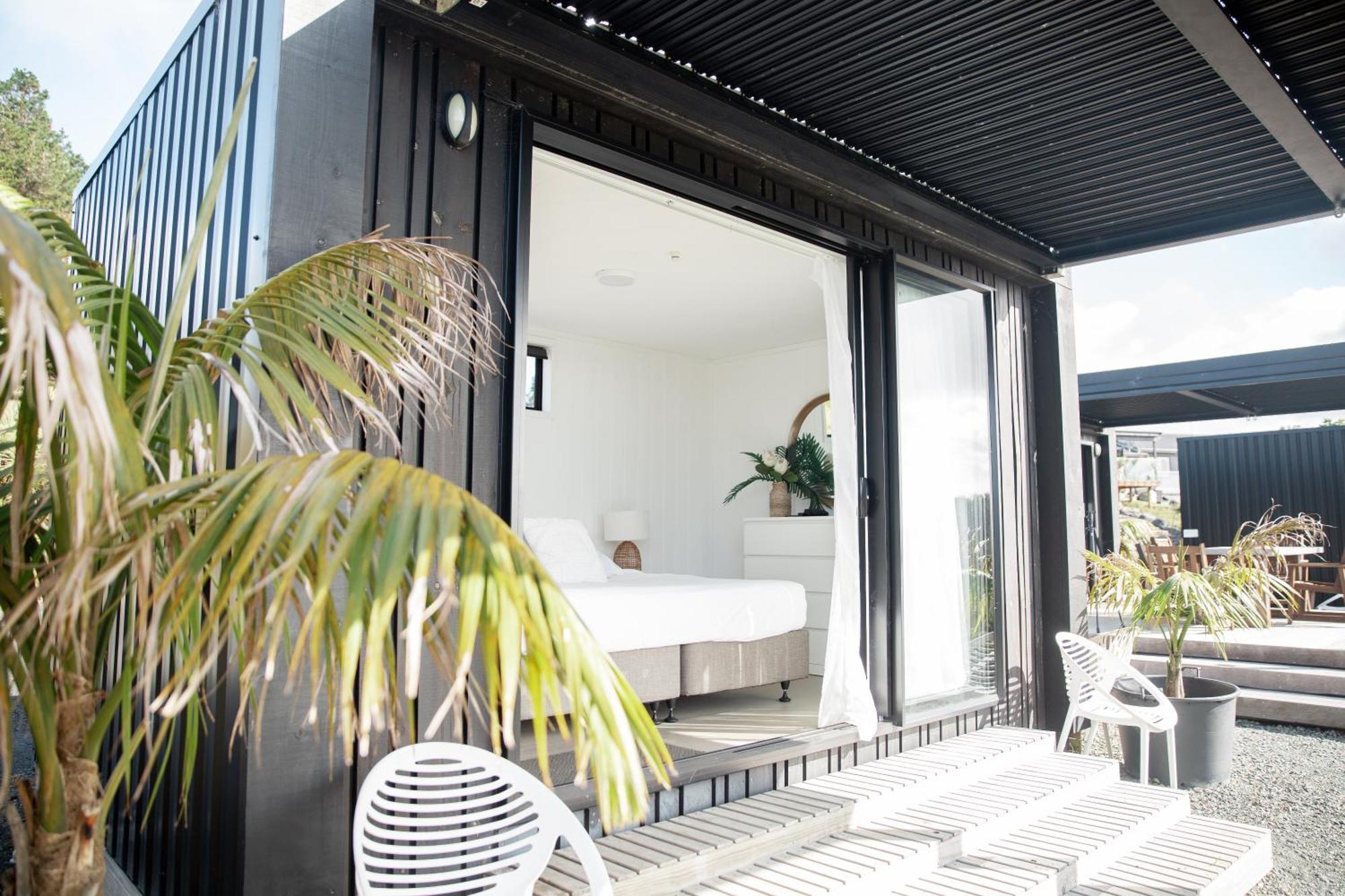 Hotel Aotearoa Surf Eco Pods Te Arai Esterno foto
