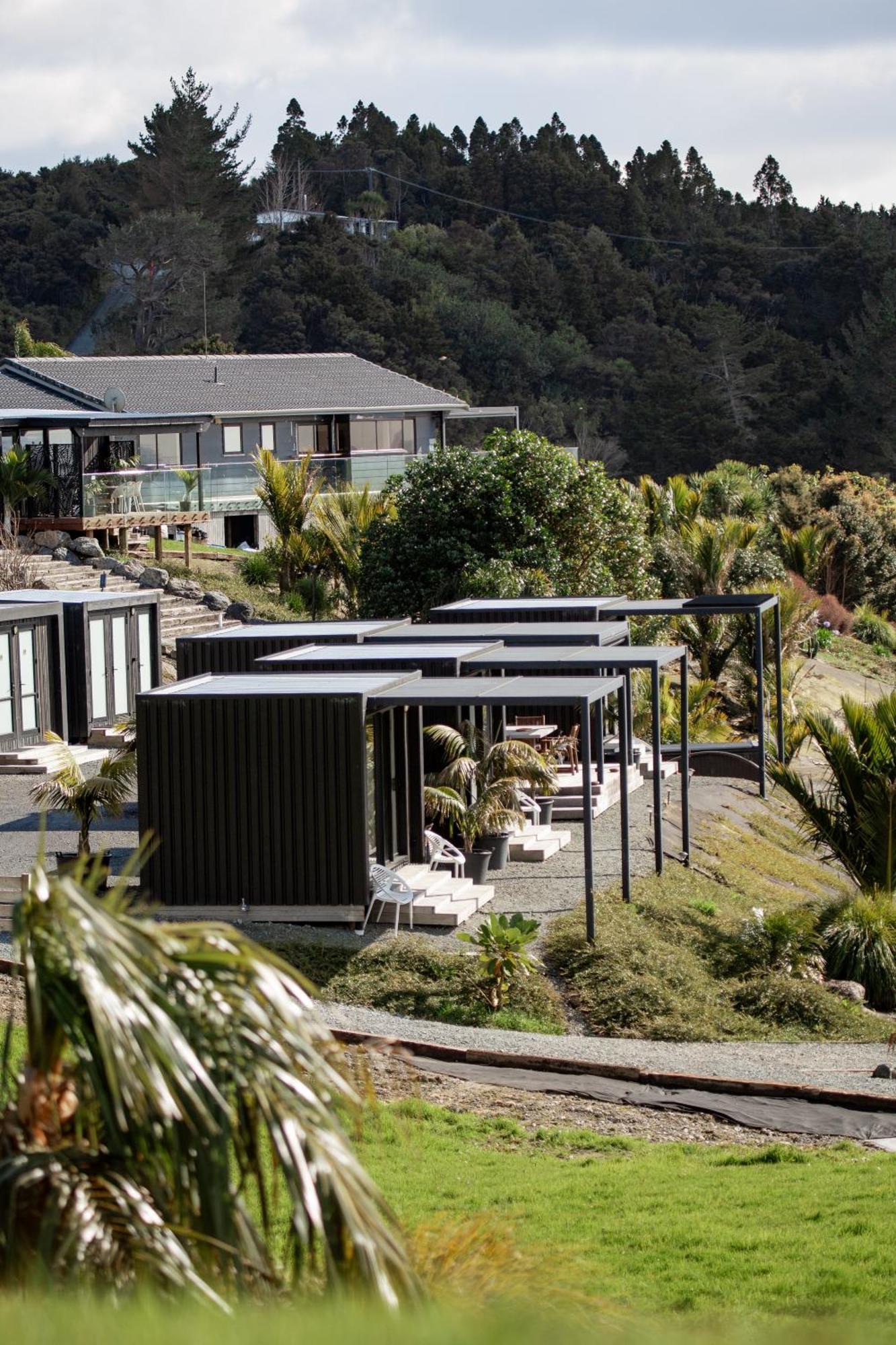 Hotel Aotearoa Surf Eco Pods Te Arai Esterno foto